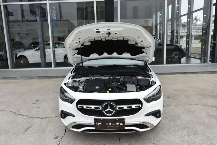 Mercedes-Benz GLA 2024 Model GLA 200 – фото 9