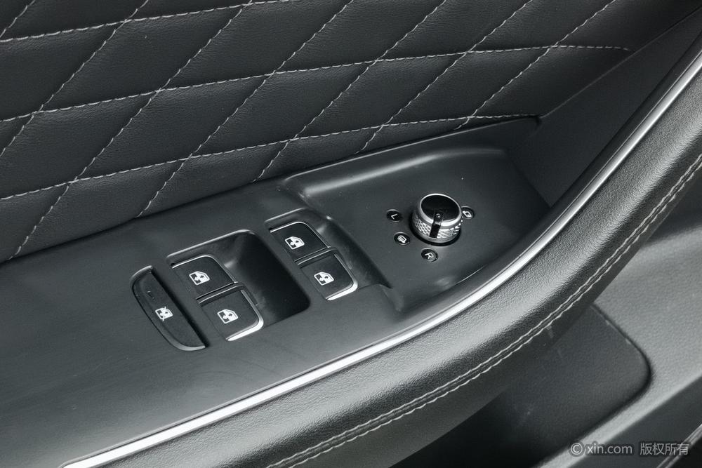 Hongqi HS5 2019 2.0T Smart Connect Flag Enjoy – фото 23