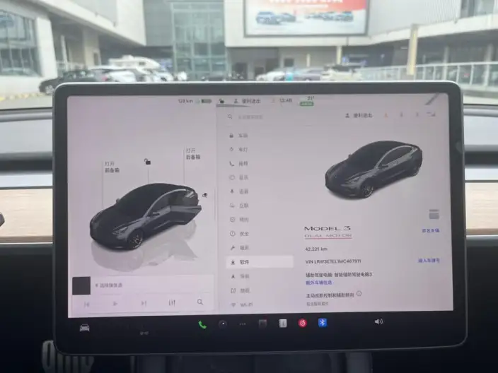 Model 3 2022 Model Performance High performance All-wheel drive version – фото 9