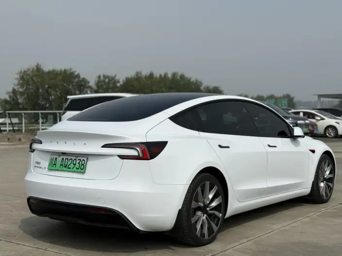 Model 3 2023 Model Rear-wheel drive version – фото 5