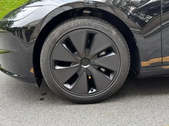 Model 3 2025 Model Rear-wheel drive version – фото 9