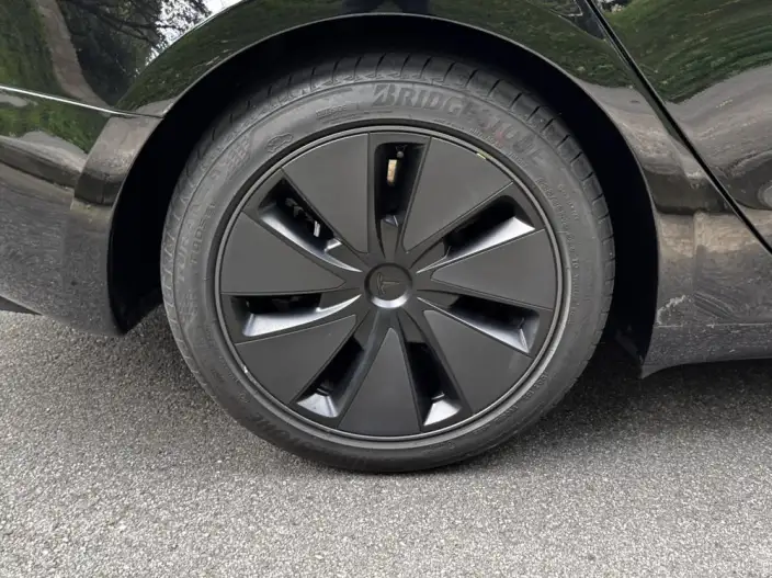 Model 3 2025 Model Rear-wheel drive version – фото 10