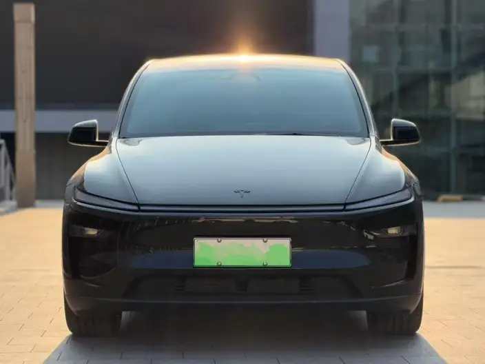 Model Y 2025 Model Long Battery Life Pro All-wheel drive version