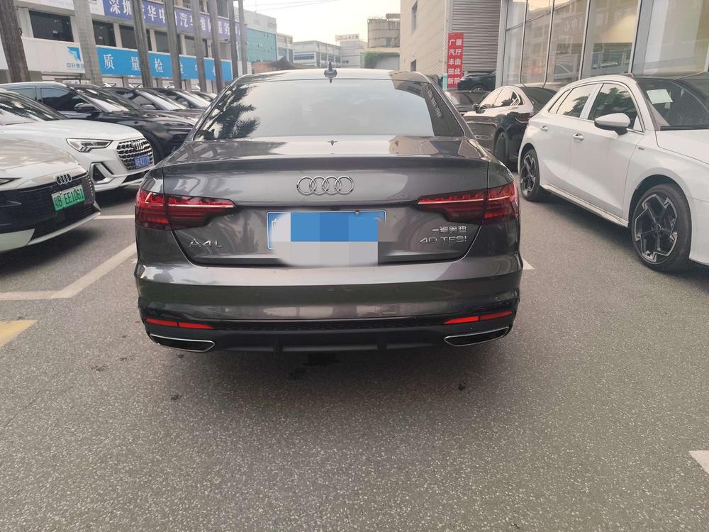 Audi A4L 2022 40 TFSI Luxury Dynamic