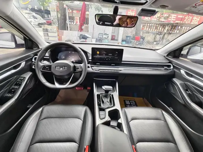 Geely Emgrand 2022 Model No. 4 Gen 1.5L CVT Flagship Model – фото 7