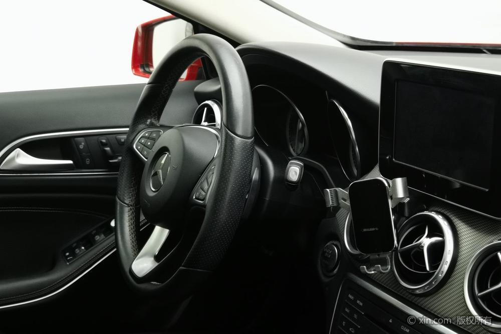 Mercedes-Benz GLA 2016 GLA 200 Dynamic – фото 8