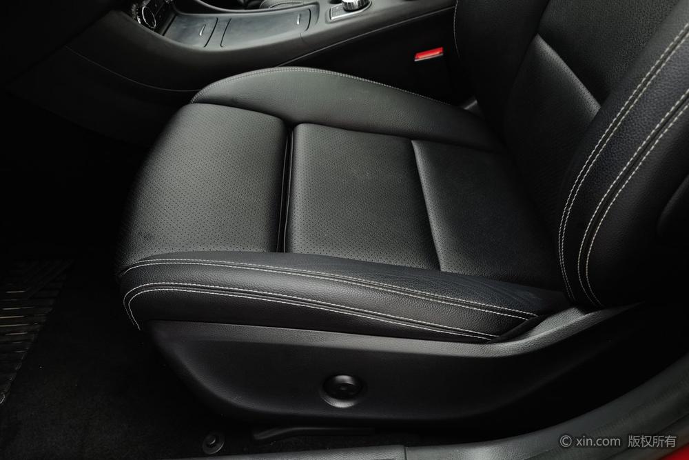 Mercedes-Benz GLA 2016 GLA 200 Dynamic – фото 18