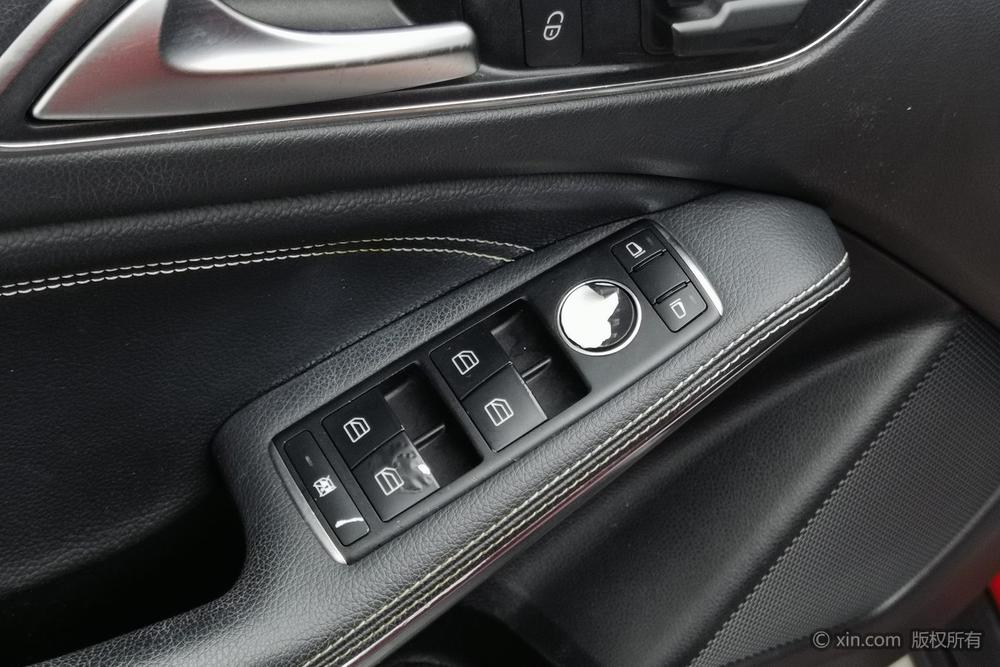 Mercedes-Benz GLA 2016 GLA 200 Dynamic – фото 22