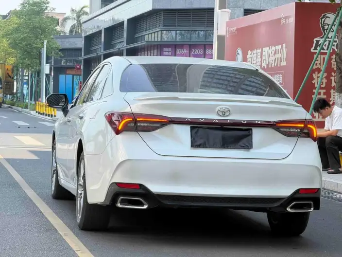 Toyota Avalon 2019 Model 2.0L Deluxe Edition China VI – фото 8