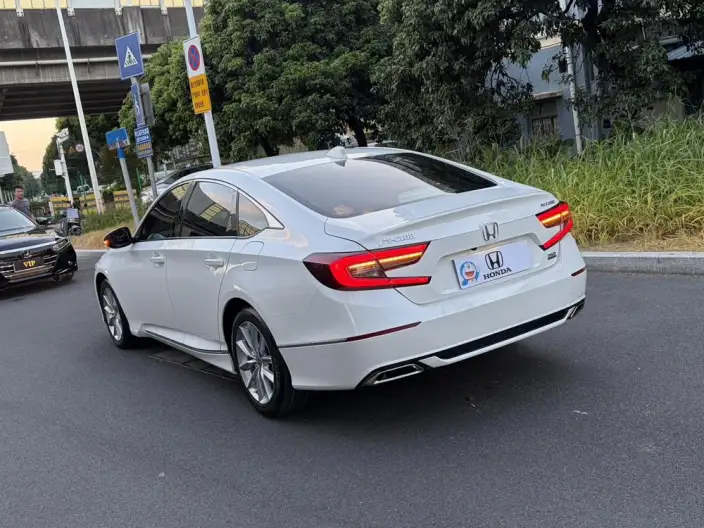 Honda Accord 2022 Model 260TURBO Deluxe Edition