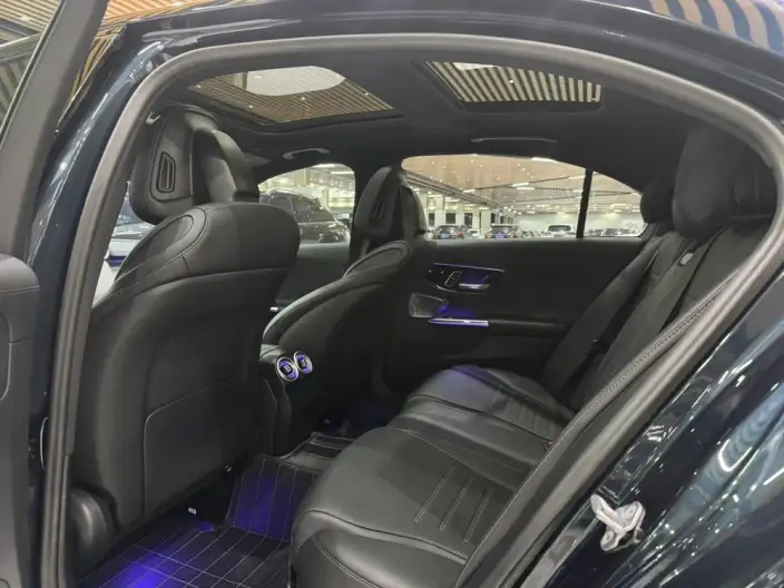 Mercedes-Benz C-Class 2023 Model C 260 L Haoye Sports Edition – фото 10
