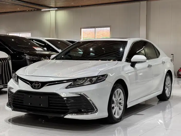 Toyota Camry 2021 Model 2.0G Deluxe Edition