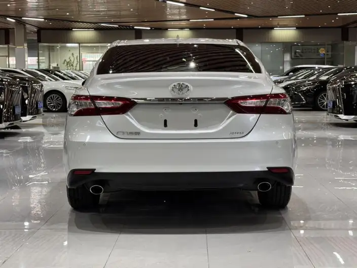 Toyota Camry 2021 Model 2.0G Deluxe Edition – фото 5