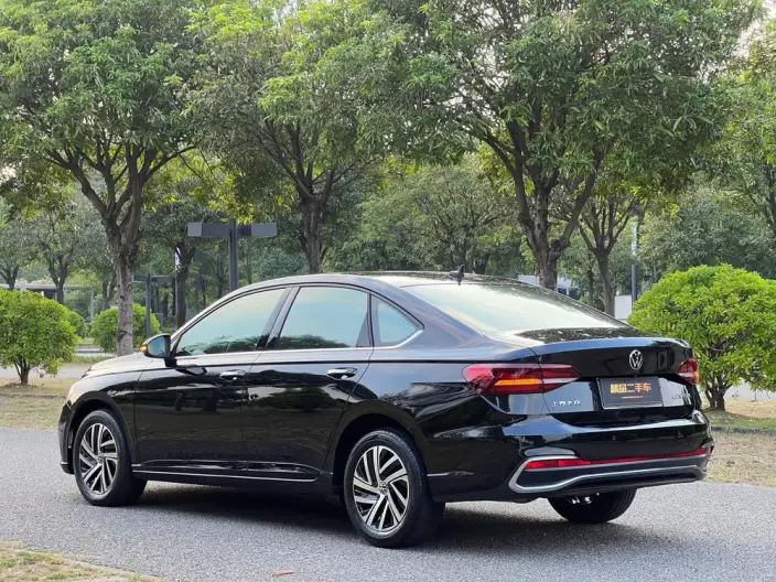 Volkswagen Lavida 2023 Model 1.5L Automatic Manyi Edition – фото 5