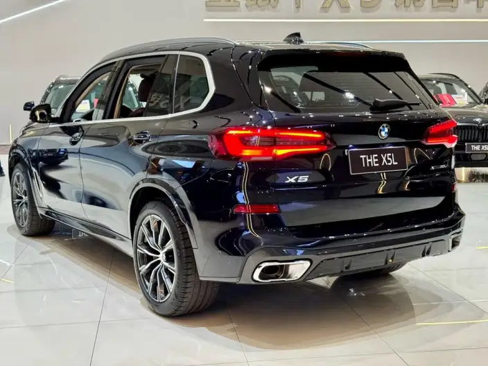 BMW X5 2022 Model xDrive 30Li Exclusive Model M Sports Set