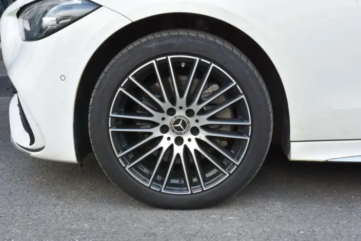 Mercedes-Benz C-Class 2025 Model C 260 L Sports Edition – фото 8