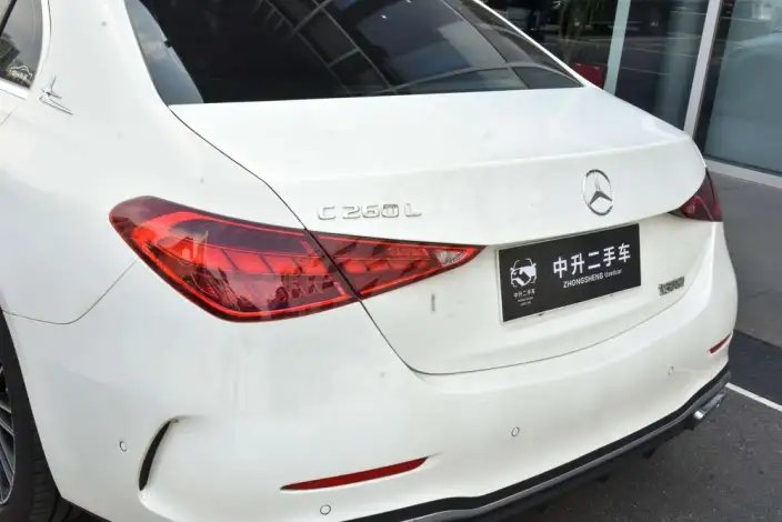 Mercedes-Benz C-Class 2025 Model C 260 L Sports Edition – фото 9