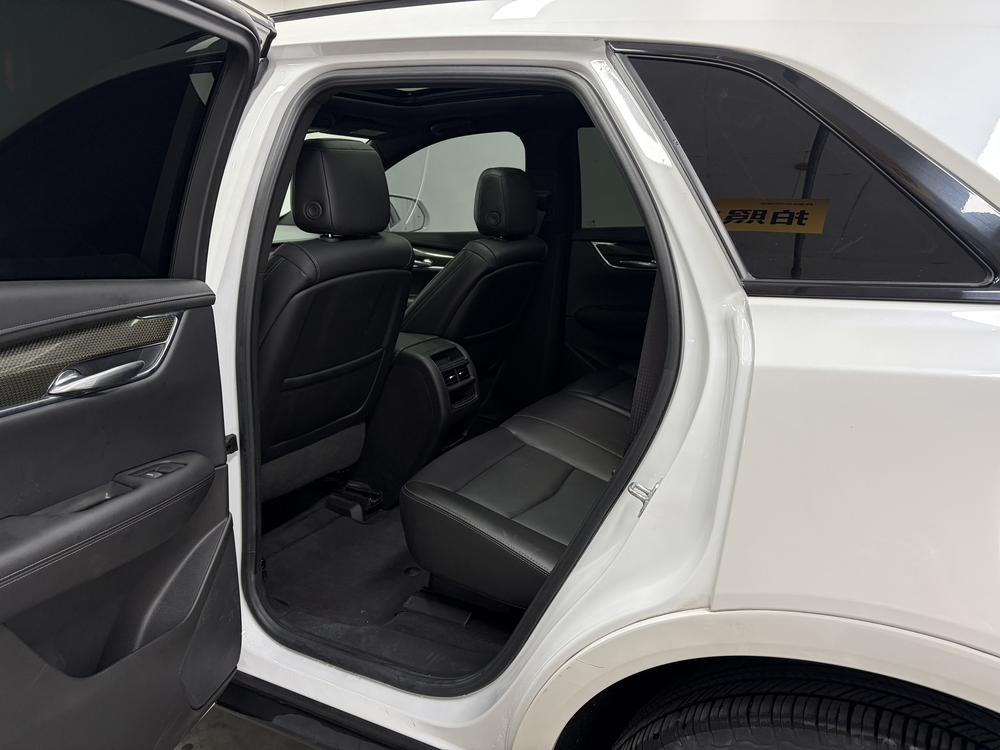 Cadillac XT5 2022 2.0T 4WD Luxury Hummingbird Edition – фото 18