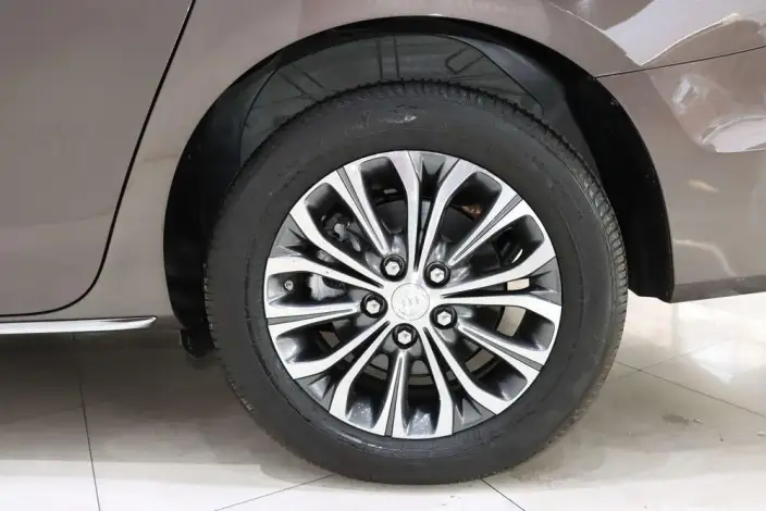 Buick GL8 2023 Model Business class 2.0T Luxury Model – фото 7