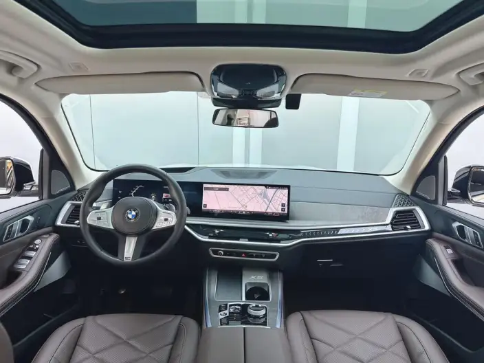 BMW X5 2023 Model xDrive30Li M Sports Set – фото 10