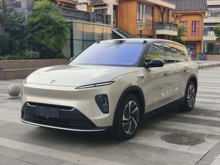 NIO ES8 2023 Model 75kWh