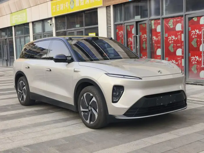 NIO ES8 2023 Model 75kWh