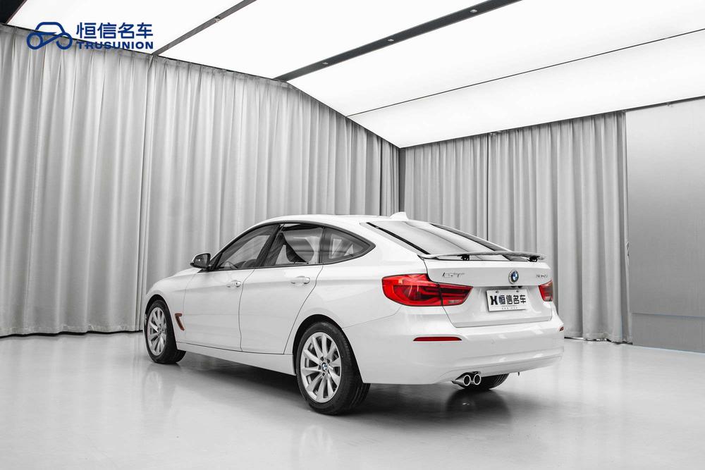 BMW 3 Series GT 2018 320i Fashion