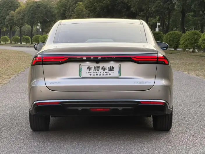 Geely Star Edition 6 2026 Model EM 125km Tiggo + Edition – фото 6