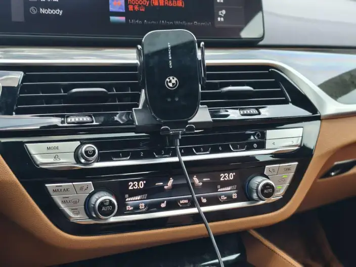 BMW 6 Series GT 2021 Model 630i M Sports Set – фото 9