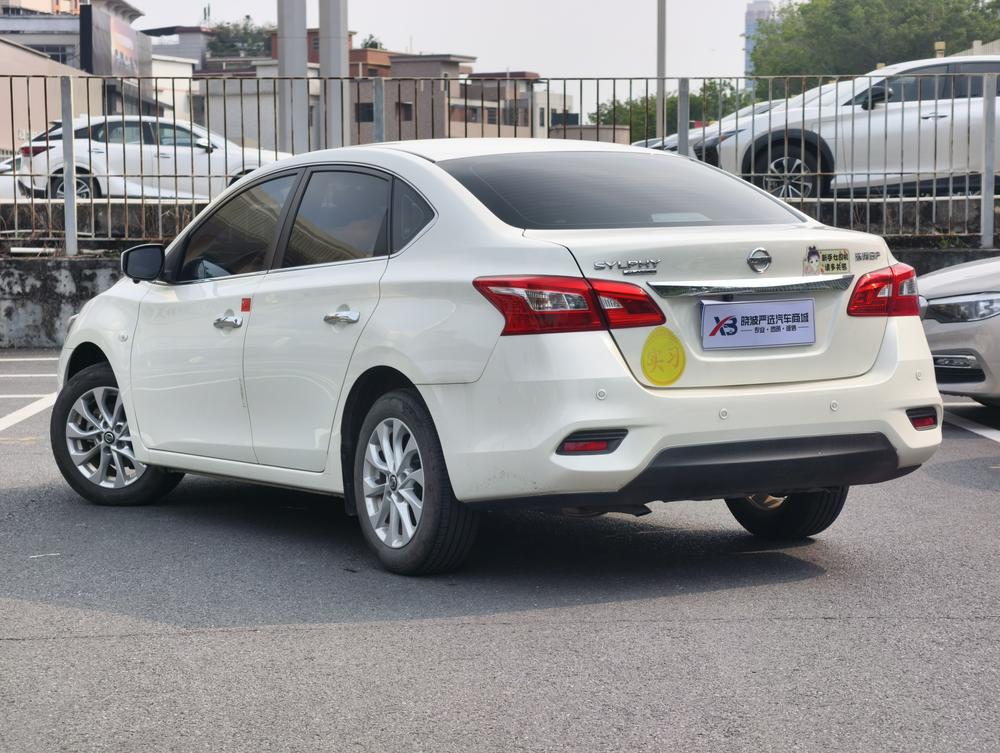 Nissan Sylphy 2022 Classic 1.6 XE CVT Comfort