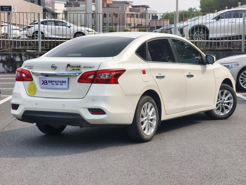 Nissan Sylphy 2022 Classic 1.6 XE CVT Comfort – фото 6