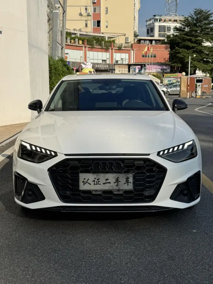 Audi A4 L 2023 Model 40 TFSI Luxury Dynamic Model