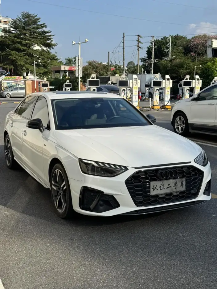 Audi A4 L 2023 Model 40 TFSI Luxury Dynamic Model