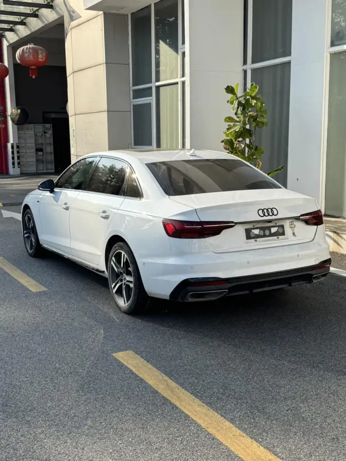 Audi A4 L 2023 Model 40 TFSI Luxury Dynamic Model