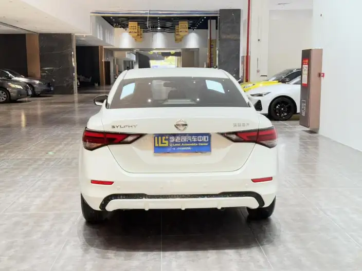 Nissan Sylphy 2022 Model 1.6L XL CVT Yuexiang Edition – фото 6