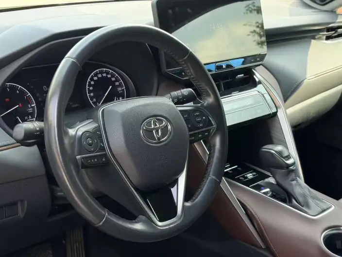 Toyota Harrier 2022 Model 2.0L CVT 2WD Exclusive Edition – фото 9