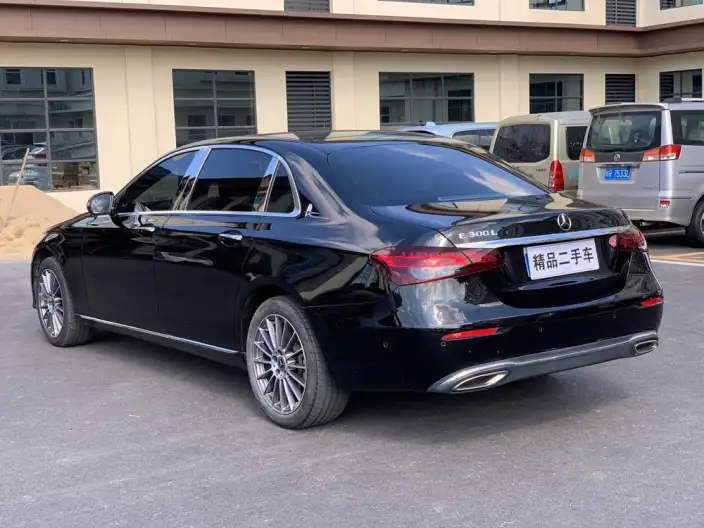 Mercedes-Benz E-Class 2022 Model E 260 L sedan