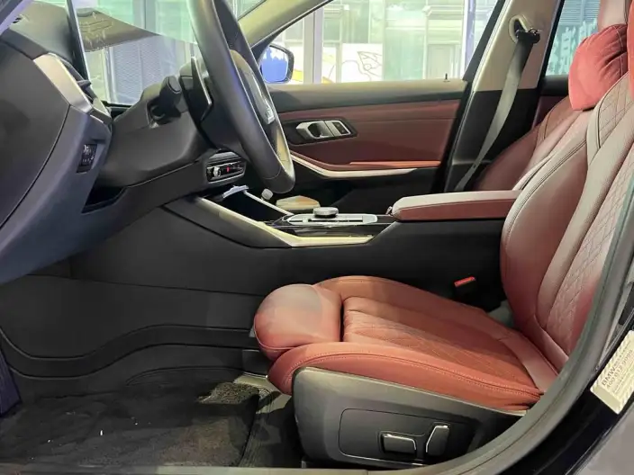 BMW 3 Series 2023 Model 325Li M Sports Set – фото 10