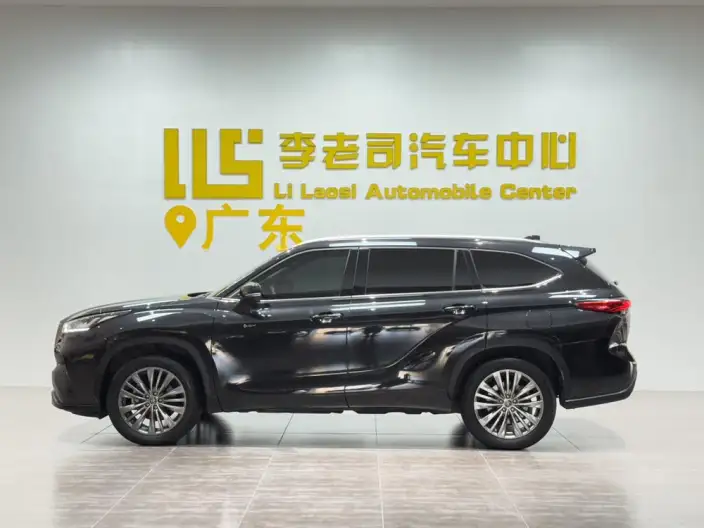 Toyota Highlander 2024 Model Hybrid 2.5L 4WD Supreme Edition 7 seat
