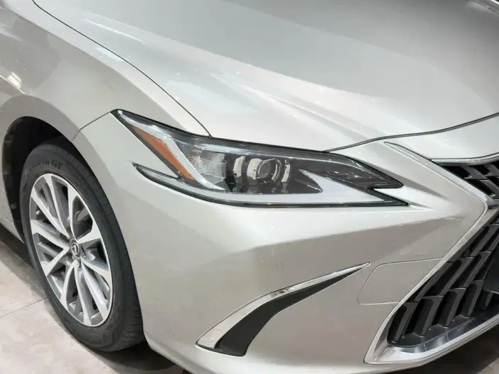 Lexus ES 2021 Model 200 Superior Edition – фото 7