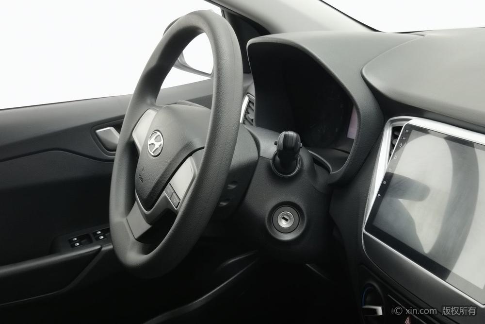 Verna Yuena 2016 модификация 1.4L Manual Hyun Cool Edition GLS National V – фото 9