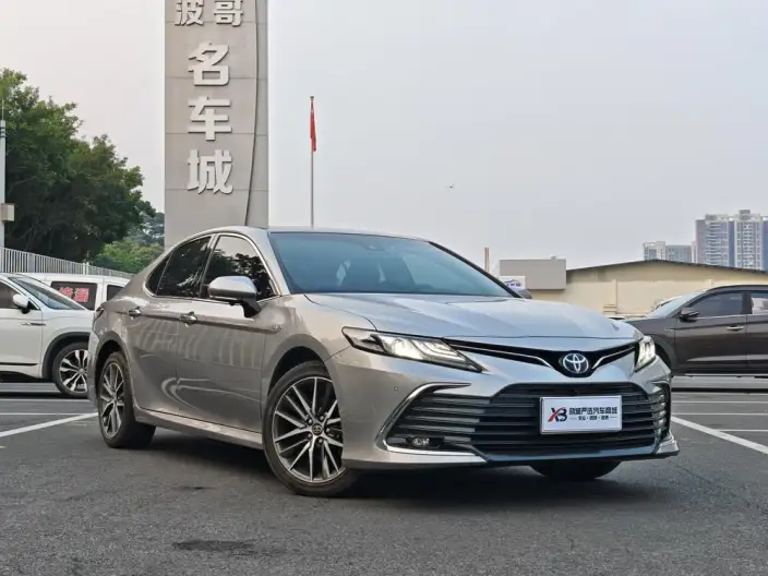 Toyota Camry 2021 Model Hybrid 2.5HG Deluxe Edition