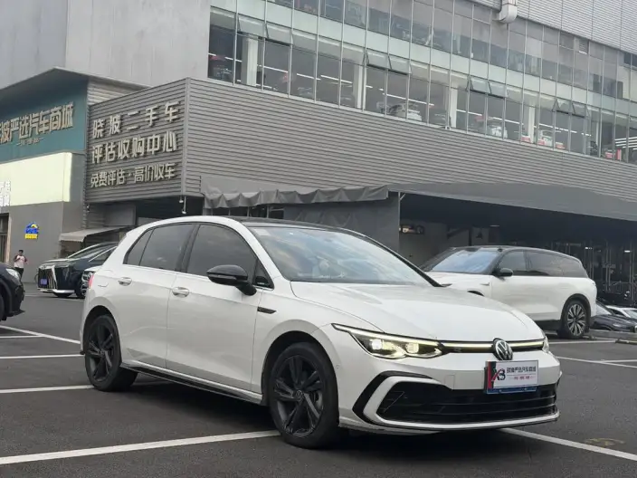Volkswagen Golf 2023 Model 280TSI DSG R-Line Lite
