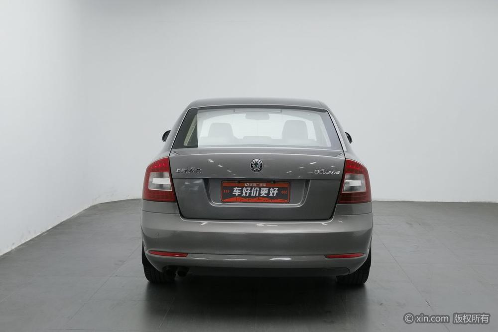 Skoda Octavia 2013 модификация 1.4TSI DSG Yi элегантный Edition – фото 3