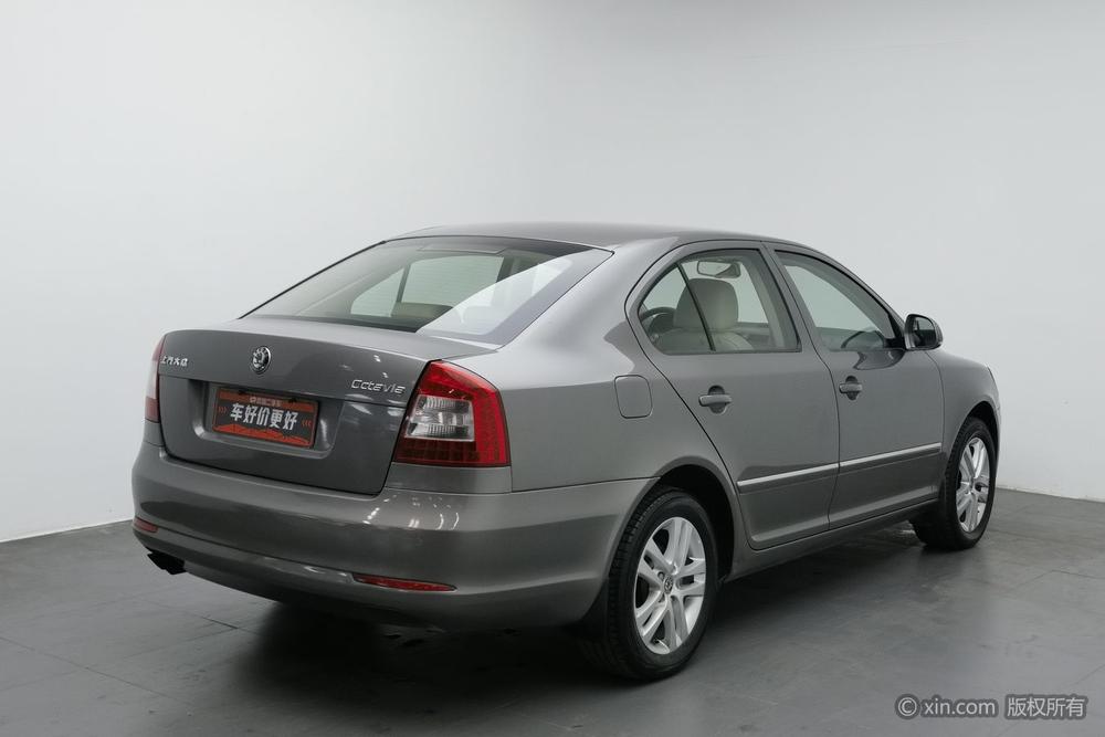 Skoda Octavia 2013 модификация 1.4TSI DSG Yi элегантный Edition – фото 4