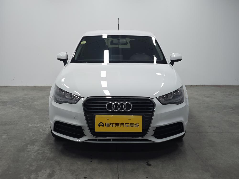 Audi A1 2013 модификация 30 TFSI Sportback Urban – фото 2