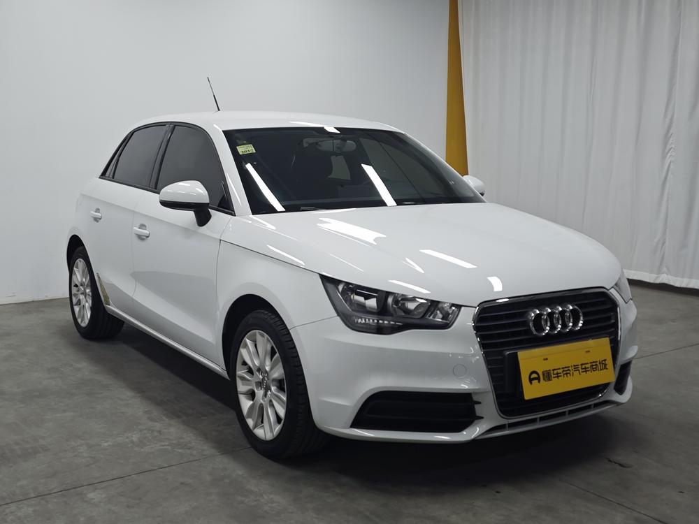 Audi A1 2013 модификация 30 TFSI Sportback Urban – фото 3