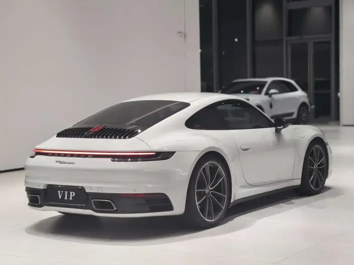 PORSCHE 911 2023 Model Carrera 3.0T – фото 6