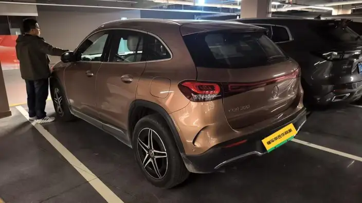 Mercedes-Benz EQA 2022 Model EQA 300 4MATIC First Edition Special Edition