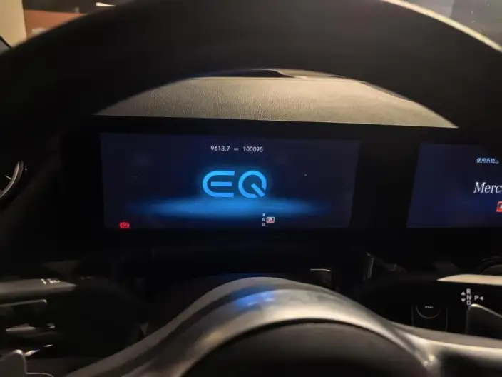 Mercedes-Benz EQA 2022 Model EQA 300 4MATIC First Edition Special Edition – фото 8